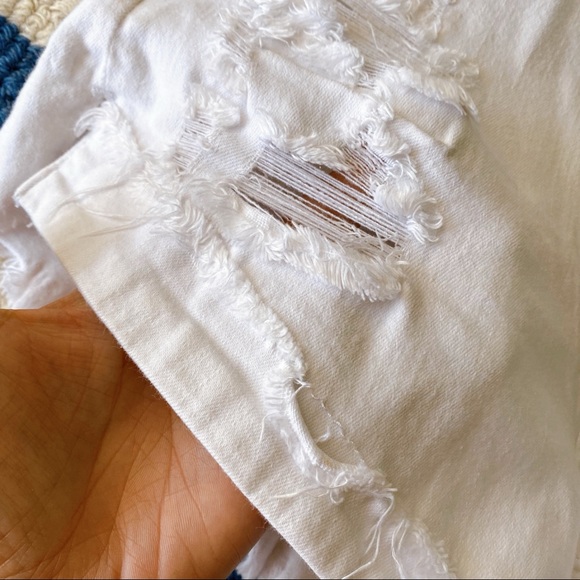 🐚 KANCAN WHITE DISTRESSED HIGH WAIST JEAN SHORTS! - Picture 14 of 14